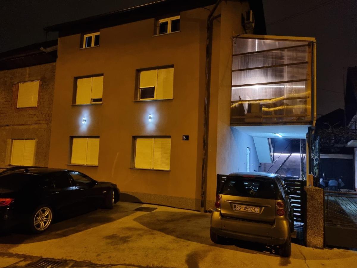 Apartman Migliore Sesvete Εξωτερικό φωτογραφία